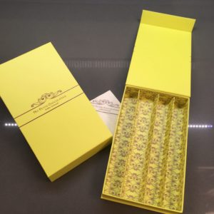 Écrin de 32 chocolats "Praliné"